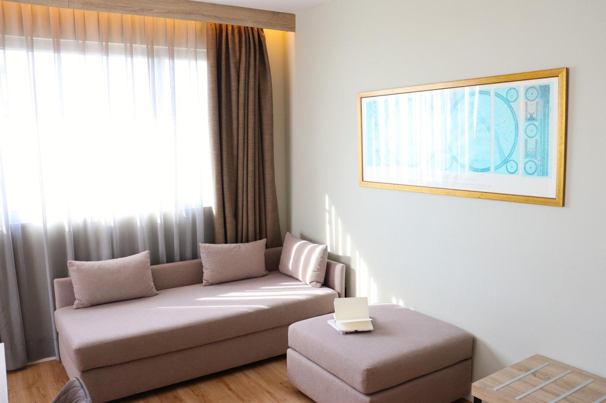 ยูโรโฮเต็ล ไดอะโกนัล ปอร์ต Hotel บาร์เซโลนา ภายนอก รูปภาพ